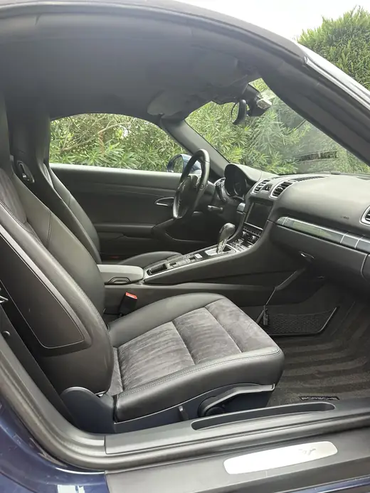 Porsche Boxster, contre-porte et seuil traités — Auto Detailing 06, Nice