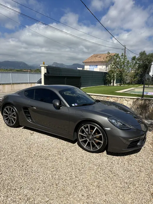 Porsche 718 Cayman, finition extérieure Prestige — Auto Detailing 06, Nice